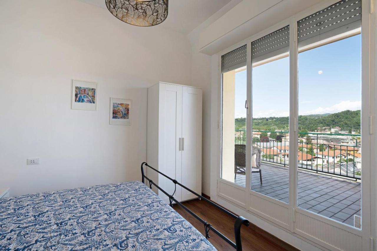 La Casa Del Riccio Lägenhet Arona Exteriör bild