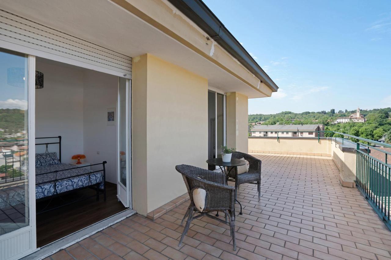 La Casa Del Riccio Lägenhet Arona Exteriör bild