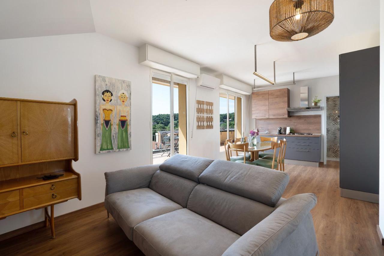 La Casa Del Riccio Lägenhet Arona Exteriör bild