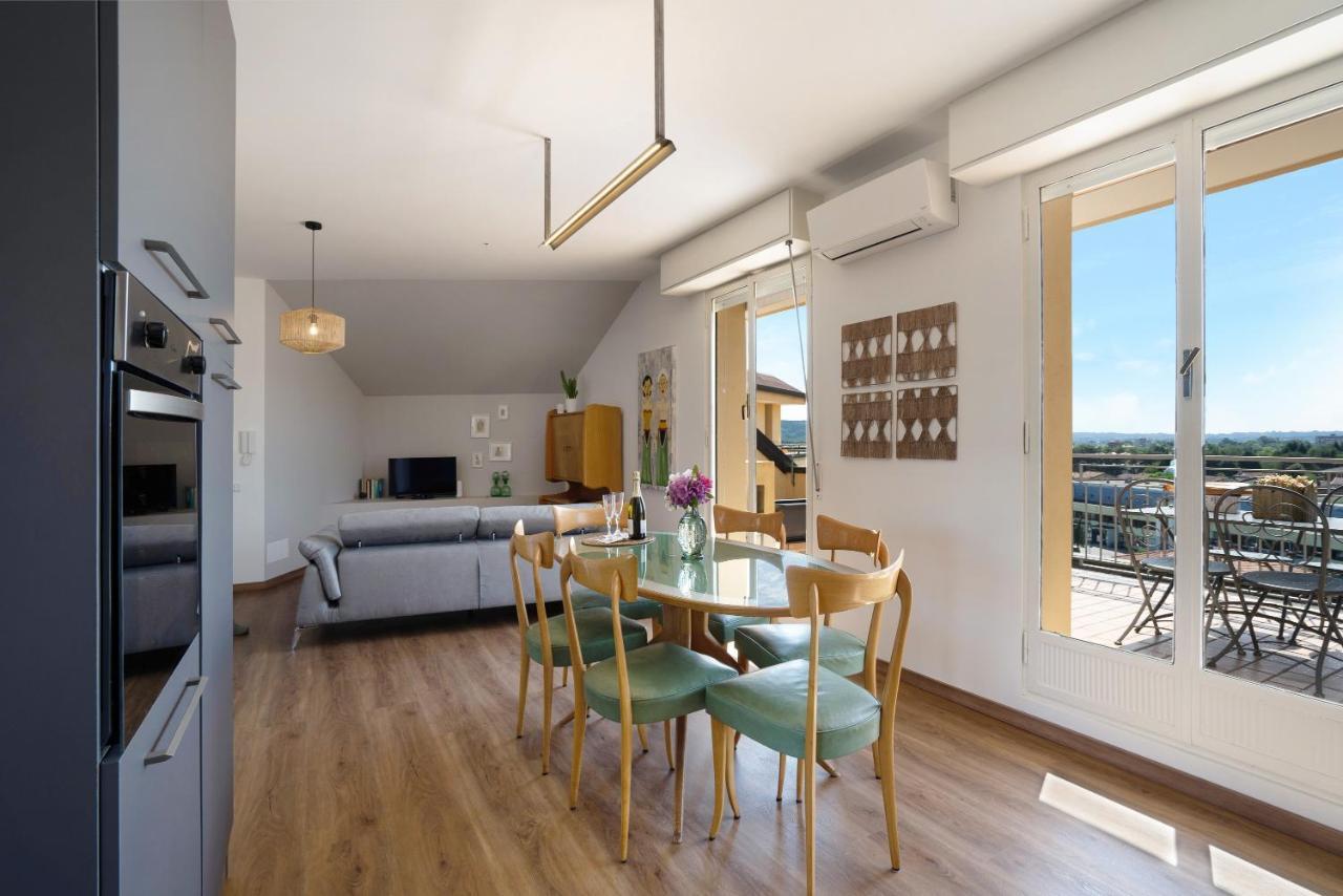 La Casa Del Riccio Lägenhet Arona Exteriör bild